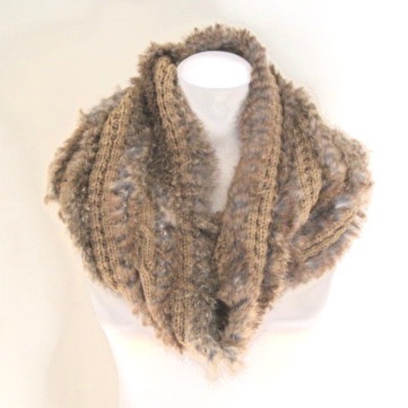 Knitted Rabbit Fur Tube Scarf - Picture 1 of 4
